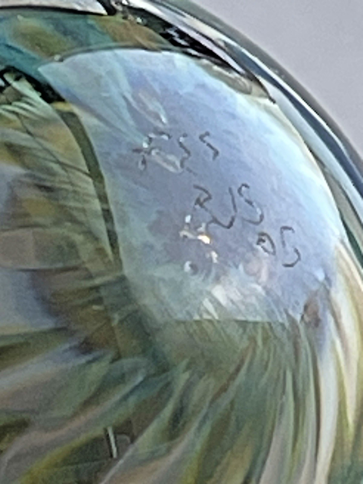 05 BOBBIE & EDDIE SEESE MARBLE SIGNED DICHROIC GLASS ART 1.95″ JELLYFISH FIELDS
