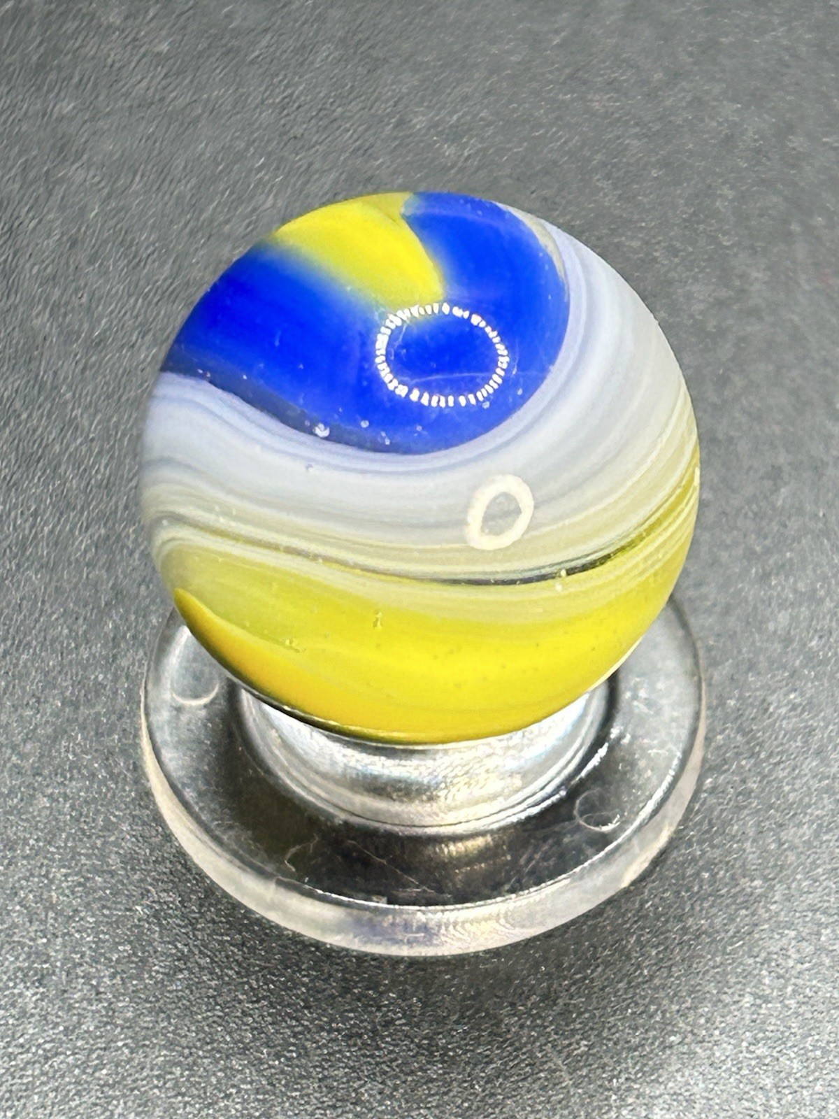 Vintage Akro Agate Popeye Marble Blue & Yellow 0.709”