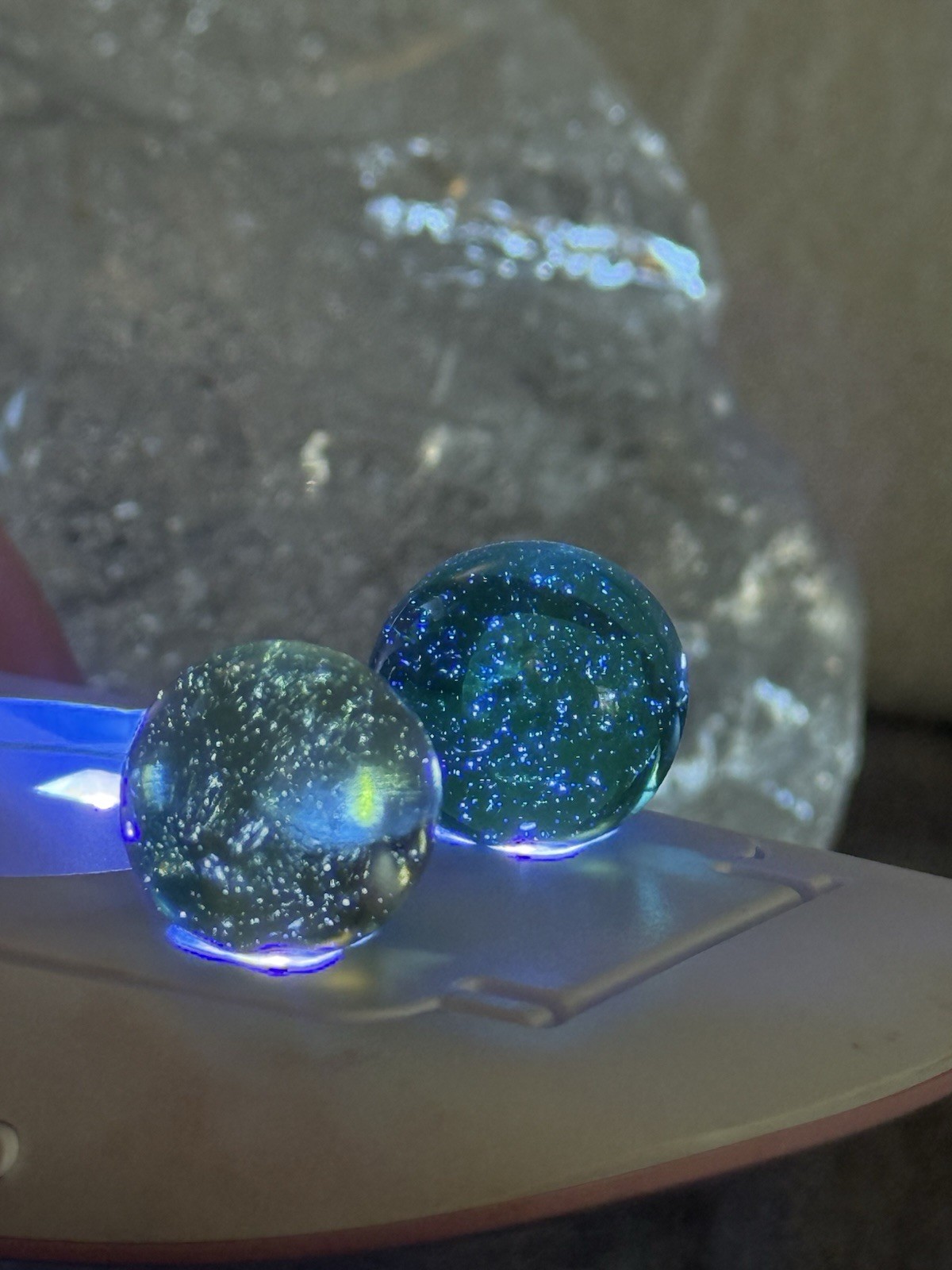 20mm Shooter + 17mm Glass Marbles Blue Green Clear Air Bubble Lot Vintage Style
