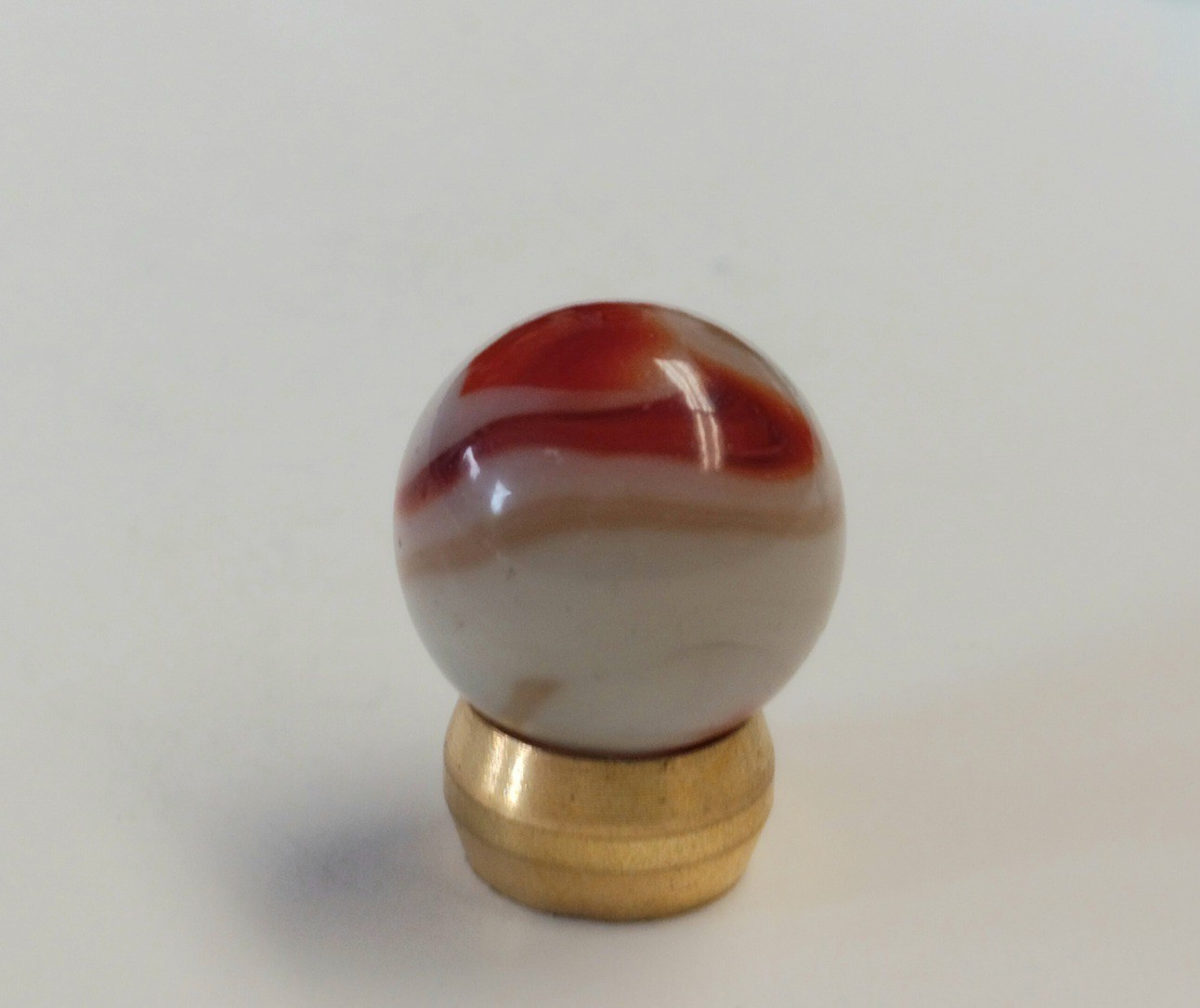 Glass Marble Akro Agate Vitro Peltier Christensen Red Tan Swirl & White Base