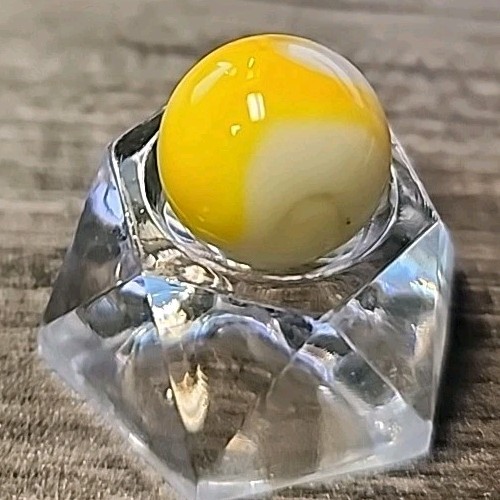 Kokomo Opalescent Yellow Marble