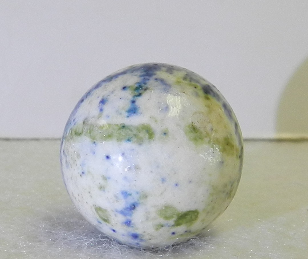#21023m Vintage German Handmade Lined Crockery Marble .79 Inches