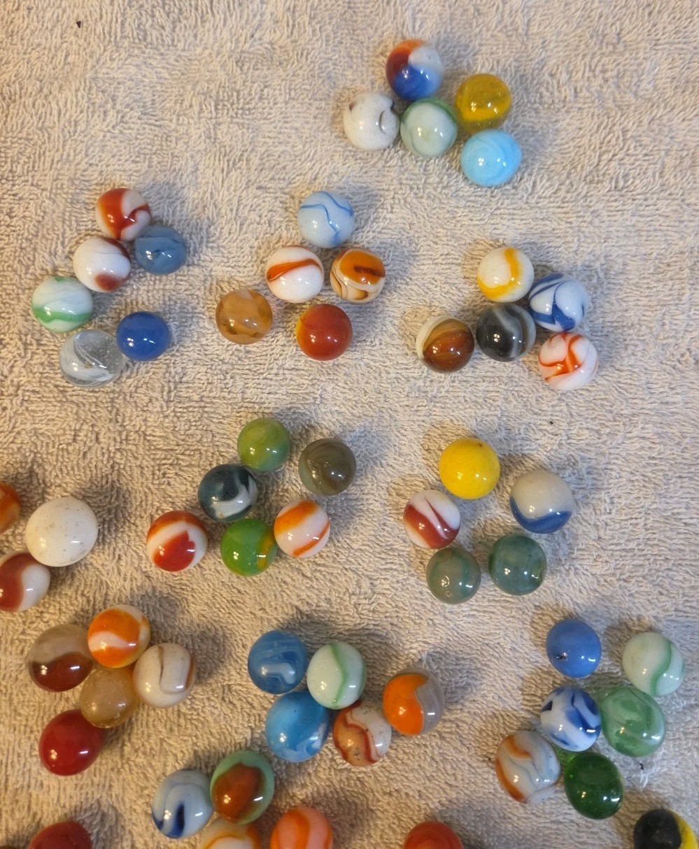 (75) Vintage marbles 1940s What You See Is What You Get