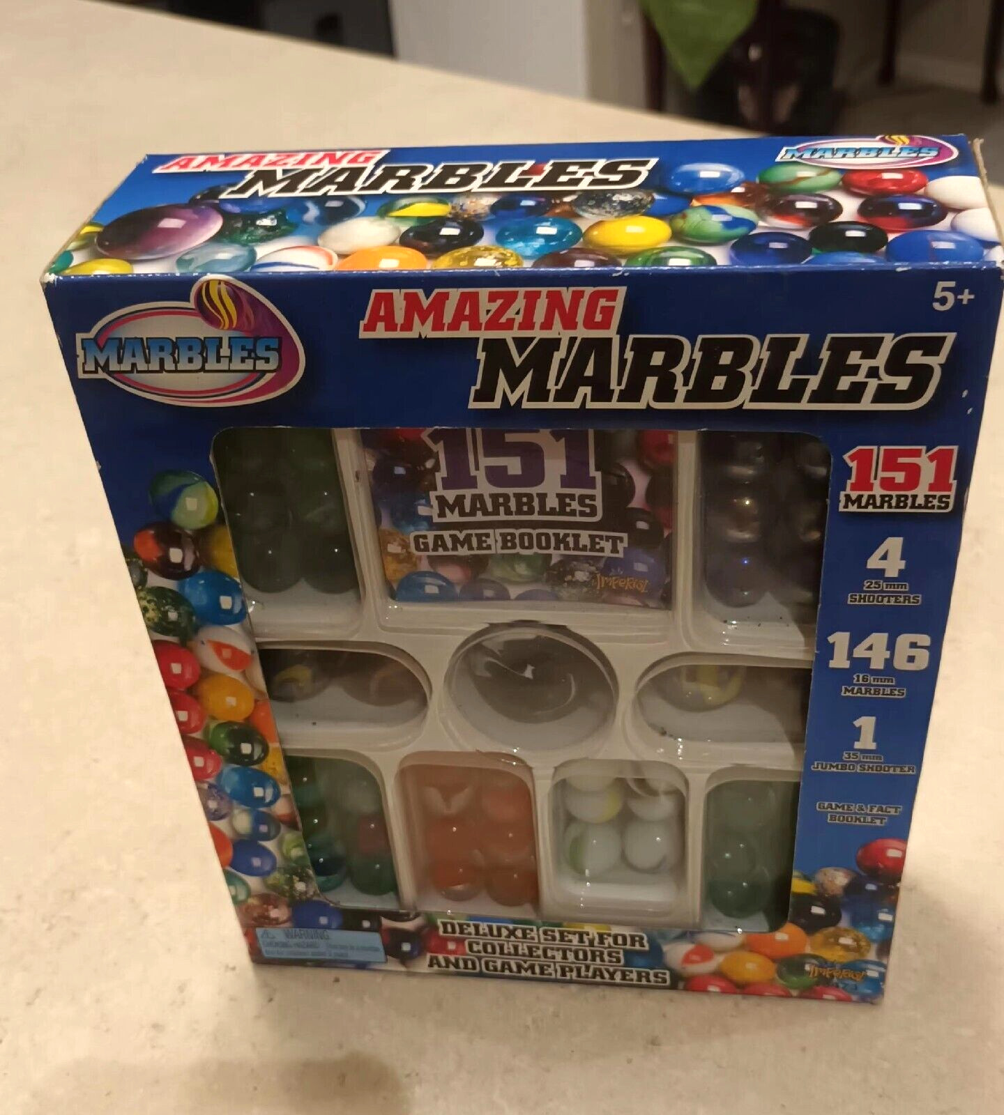 151 Amazing Marbles Deluxe Set For Collectors And Game Players. New in box.