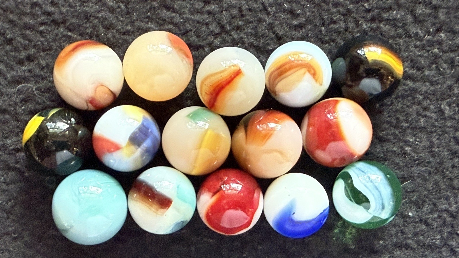 15 Vintage Akro, Vitro, etc. Patch Marbles 9/16-5/8” NM-Mint | (22)
