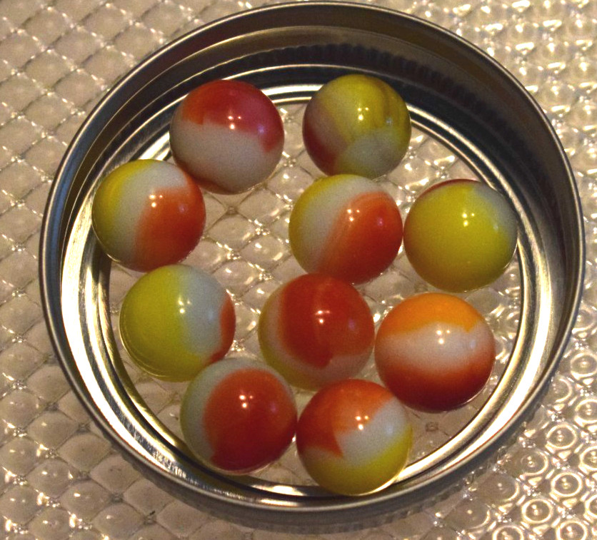 VINTAGE PELTIER CAT EYE BANANA AKRO AGATE POPEYE SWIRL PATCH MARBLES 60PCS