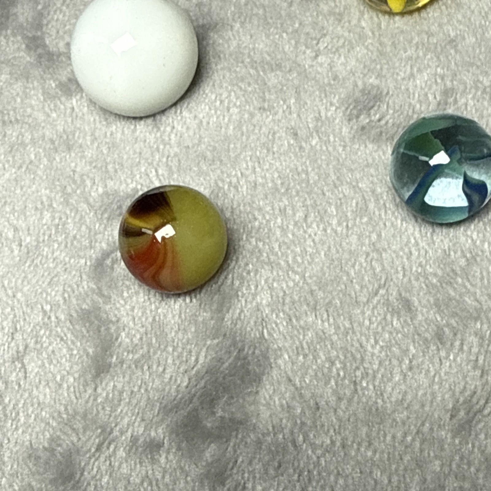 Random Lot of 25 Vintage Marbles, Assorted Colors/Styles/Sizes/Makers free ship!