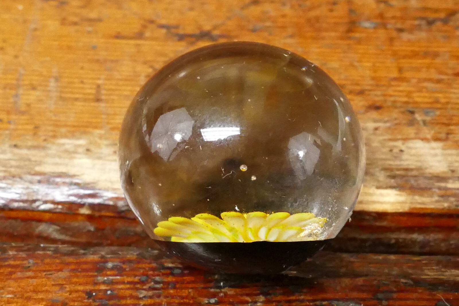 Vintage Hand Blown Art Glass Marble Yellow & White Flower Floral Design – 1 1/8”