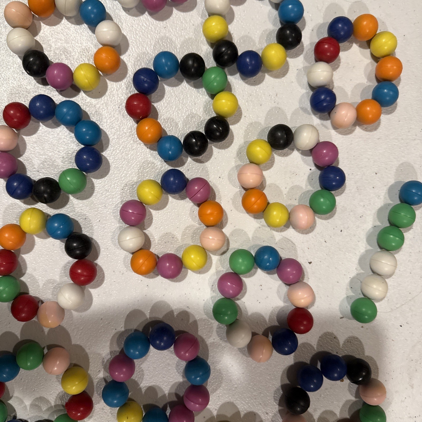 Vintage Magnetic Plastic Ball Lot Of 196 Pieces. 70-80’s