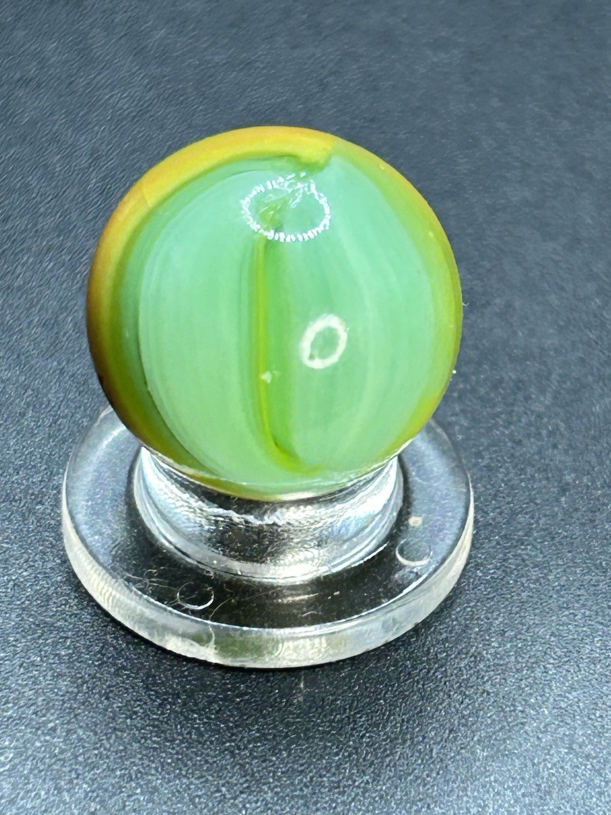 Vintage Peltier National Line Rainbo Lemon/Lime Marble 0.629”