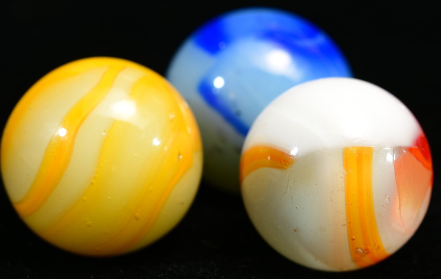 3 Vintage Peltier Rainbo Marbles Funky Colours Classic Styles, Multi-Mix 19/32”