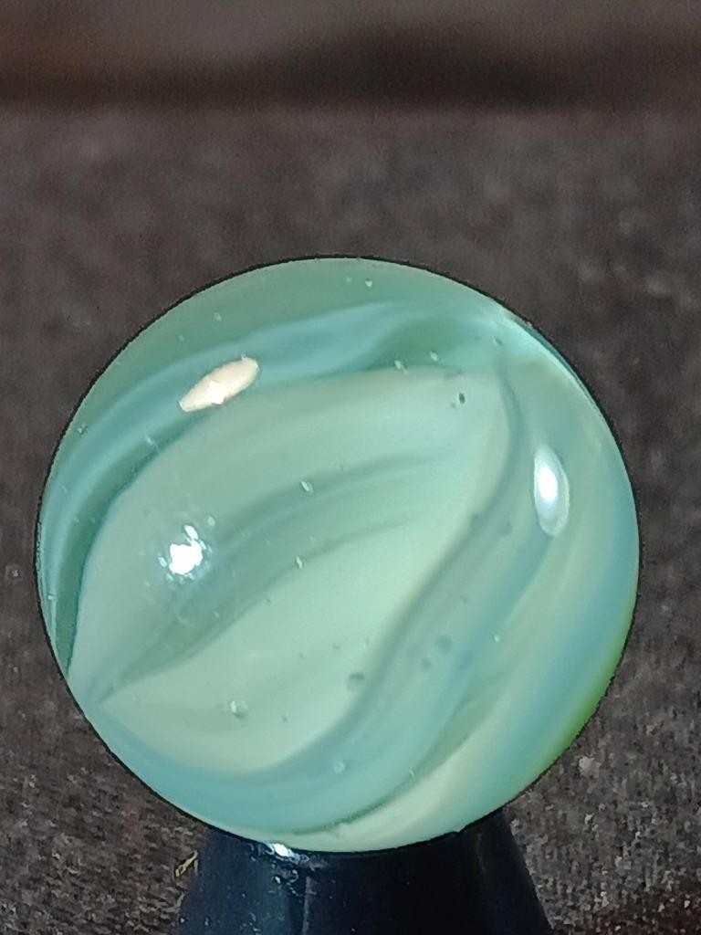 5/8″ Vitro Willow Green Robin’s Egg Patch Ribbon Wispy White NM Marble A978