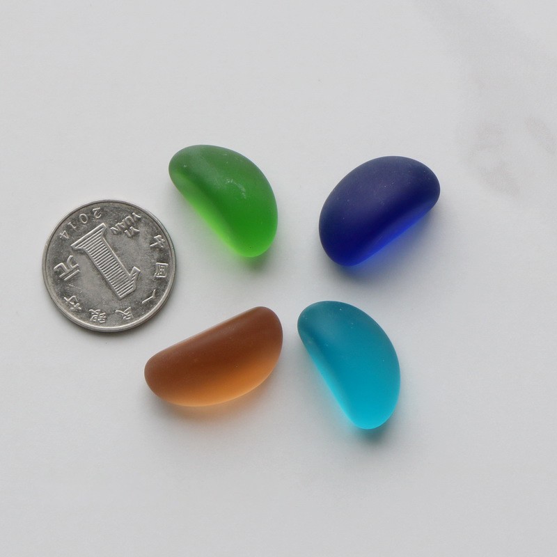 Glass Petals Stone 20mm-25mm Glass Pebbles Nuggets Decorative Fish Tank Vase