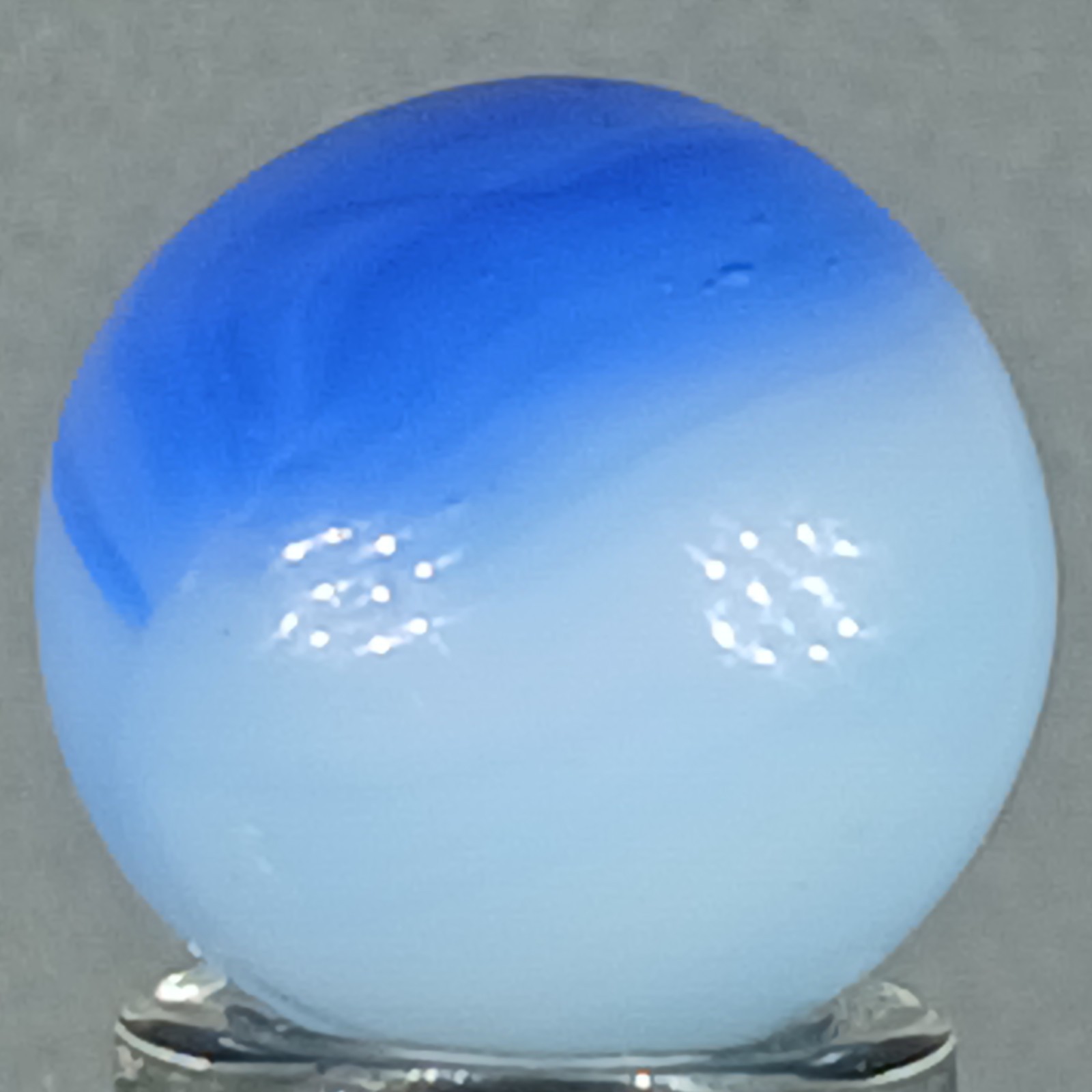 Vintage Vitro Conqueror Marble .63 Near-Mint Condition Combined Shipping