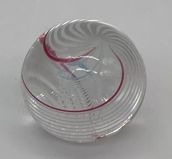 ART HANDMADE GLASS MARBLE 1 3/8″ DIVIDED RIBBON Latticino Swirl Paperweight