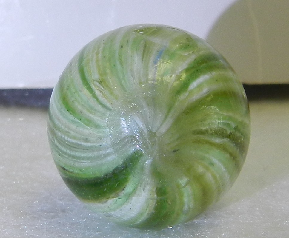 #20295m Vintage German Handmade Onionskin Lutz Marble .78 Inches