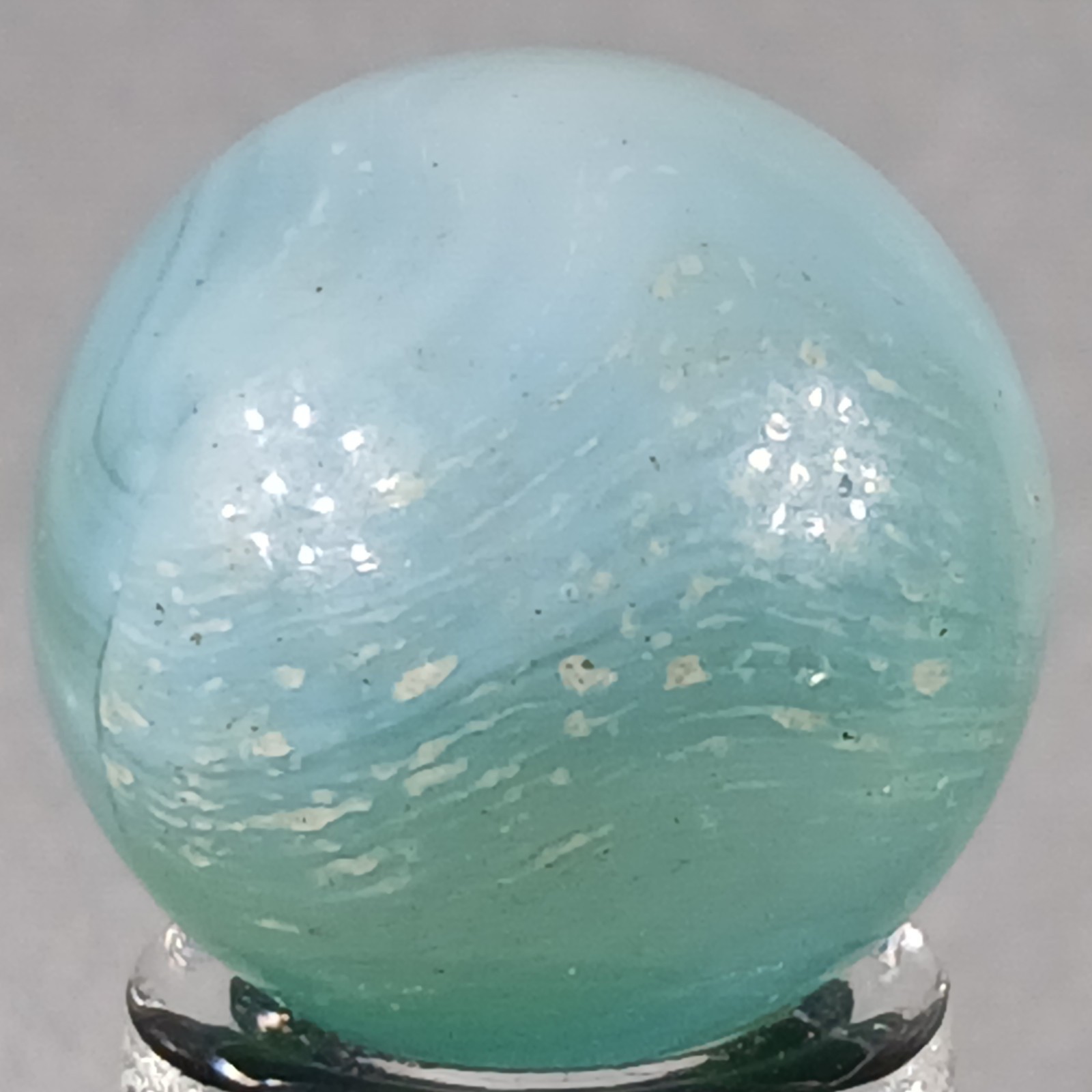 Vintage Vitro Conqueror Marble .60 Inches Near-Mint Condition