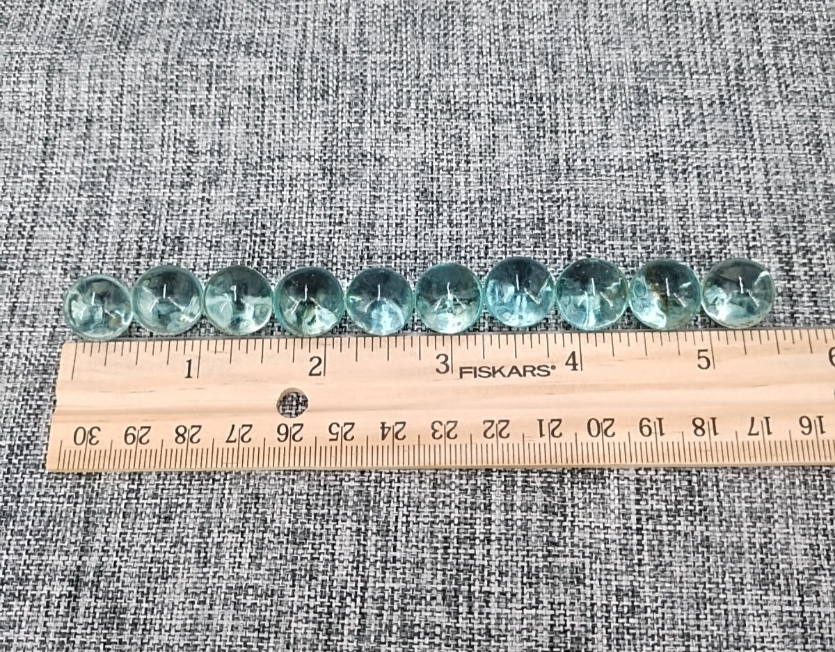 Lot of 10 Light Aqua Green/Blue Uranium Marbles UV Glow Peewees