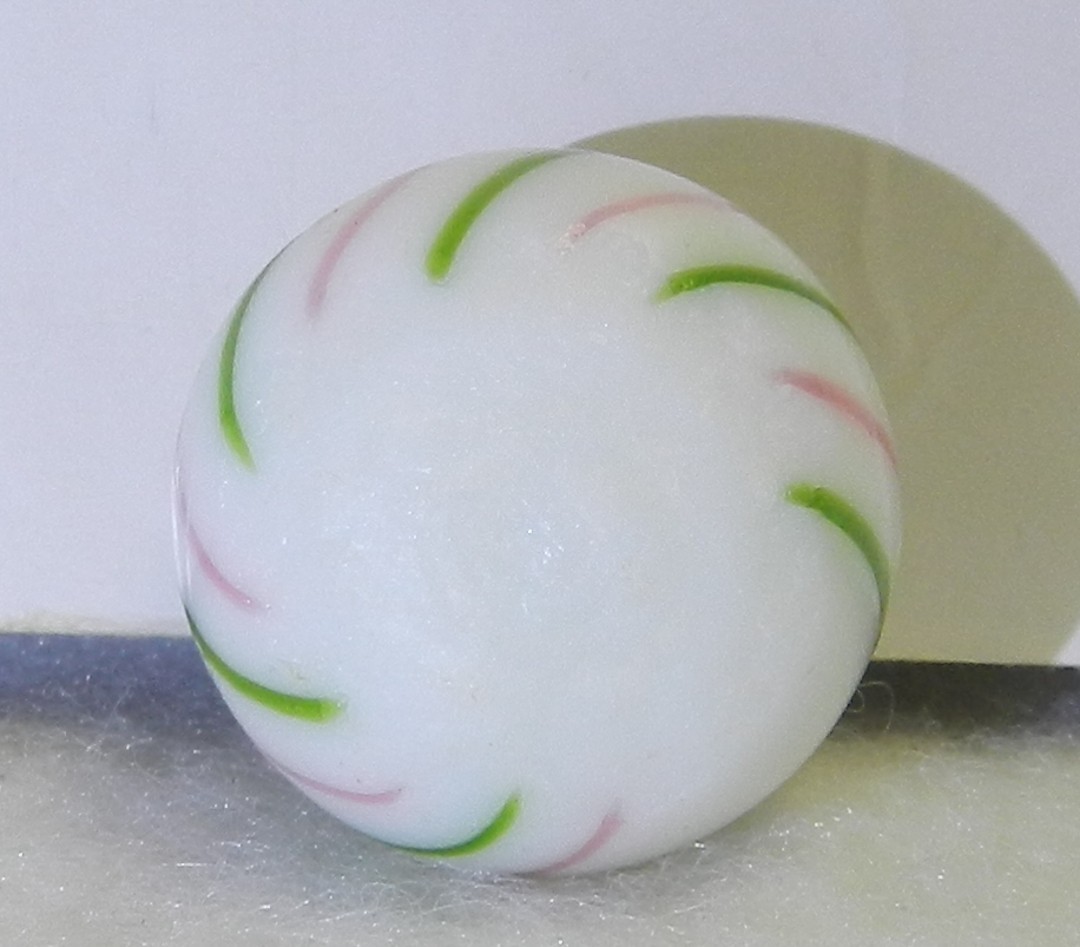 #20700m Vintage German Handmade Clambroth Marble With 2 Different Colored Lines