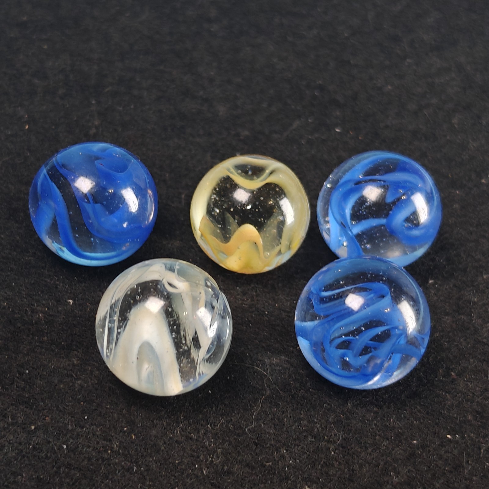 Vintage Marble Lot Of 5 Shooters – Vitro Cage Finger Swirl Horseshoe Windex