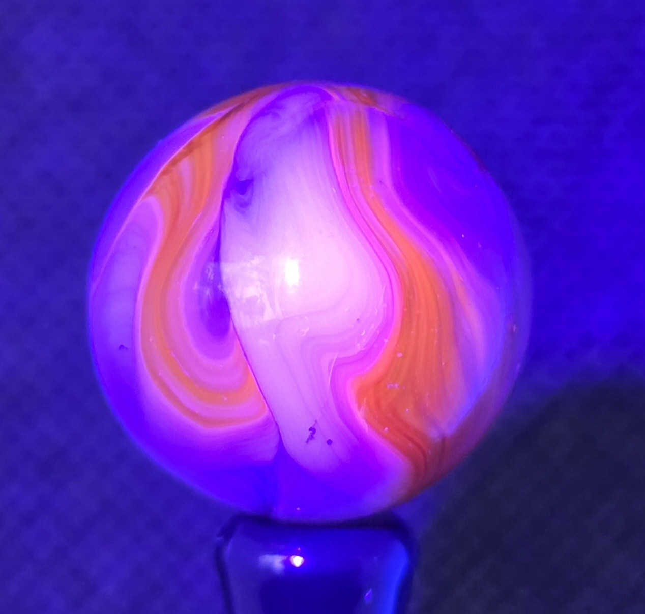 HTF VINTAGE CAIRO NOVELTY MARBLE 0.75″ SHOOTER MARBLE MINT UV