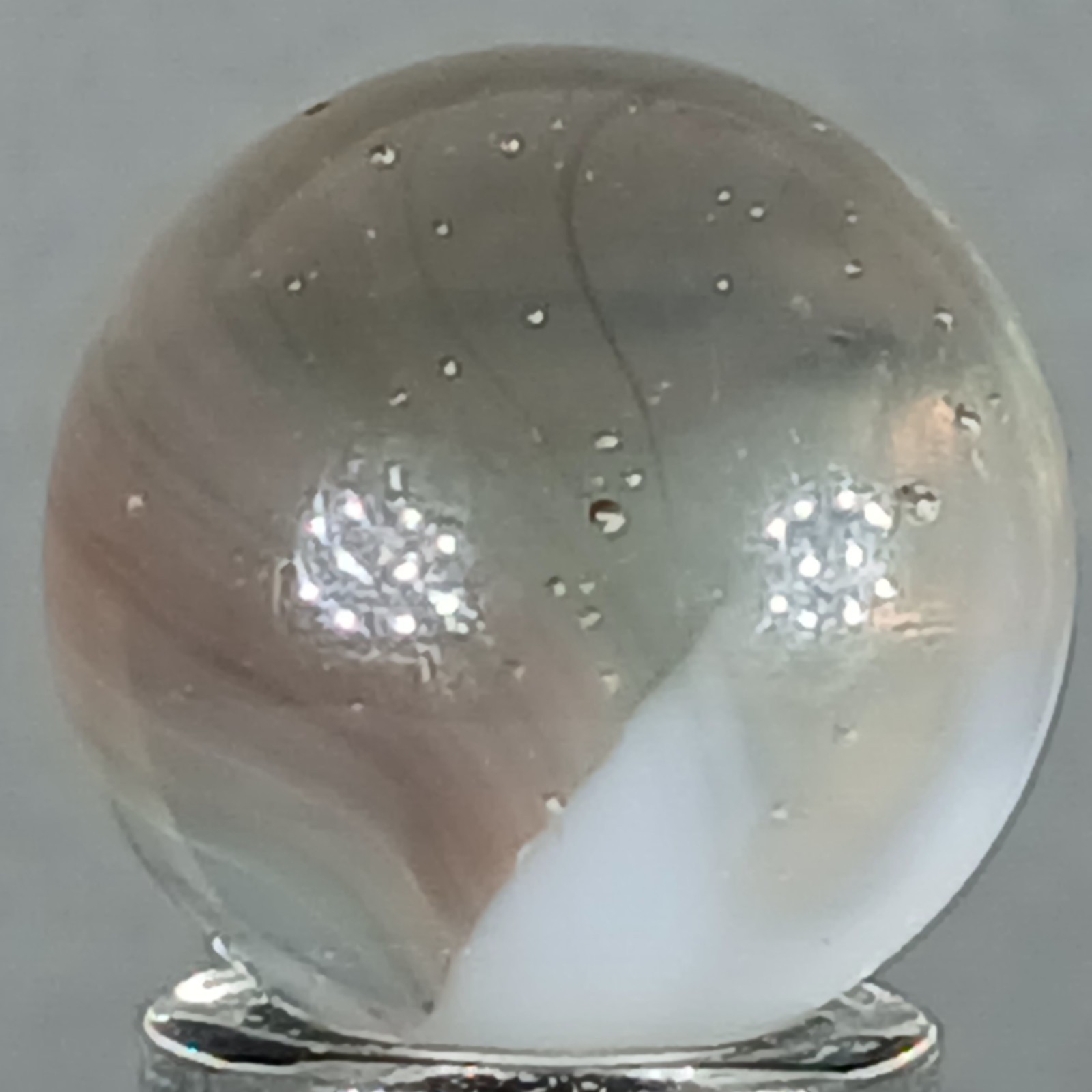 Vintage Vitro Conqueror Marble .62 Near-Mint Condition Combined Shipping