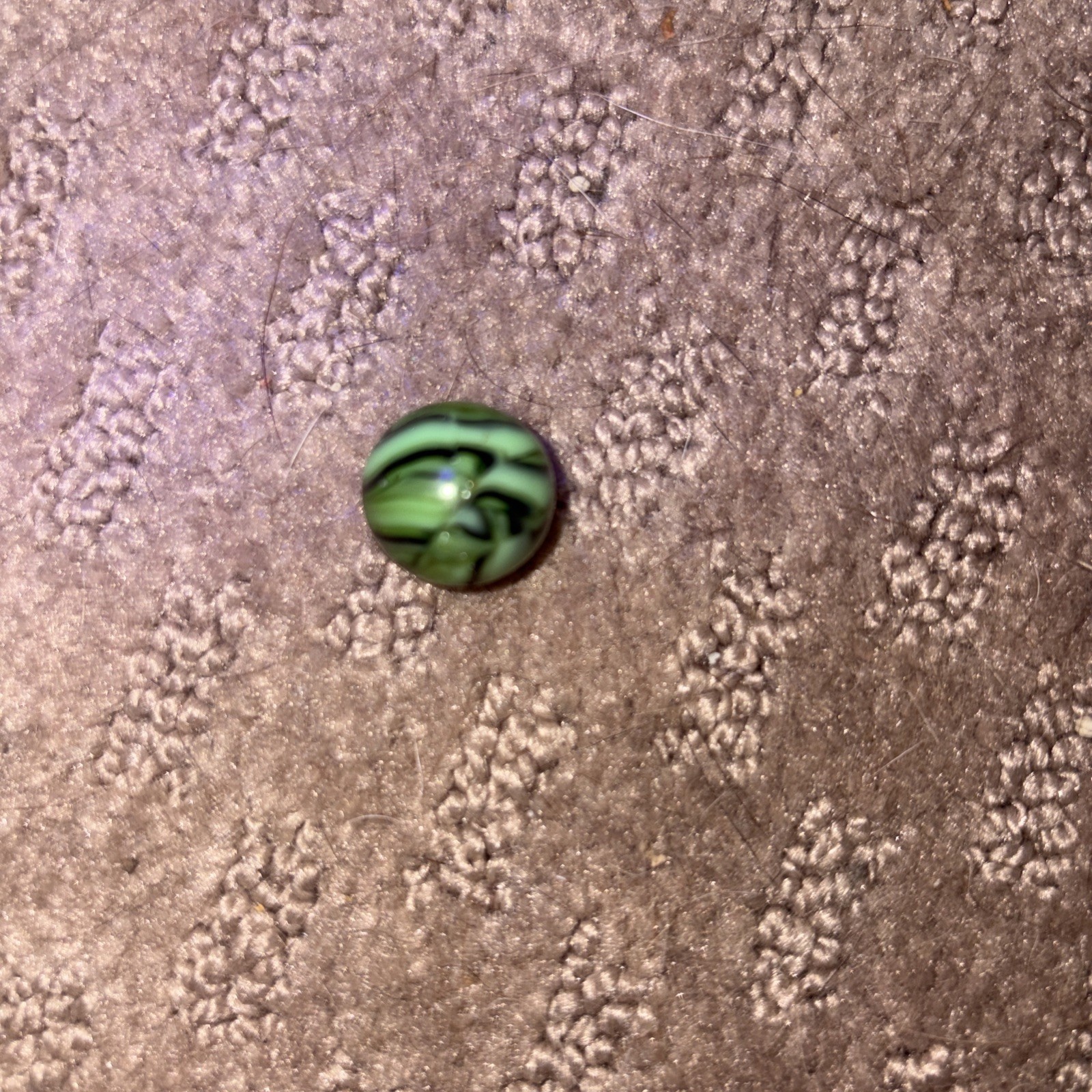 Rare Alley Agate (UV) Marble Pistachio .64 size