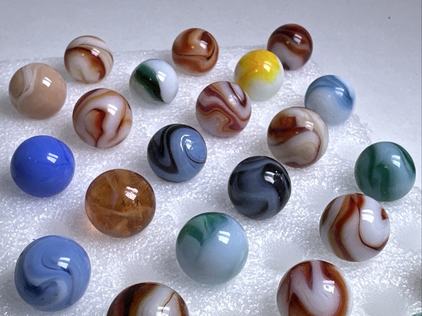 375 Lot Of 30 Vintage Heaton Agate Swirl Marbles!