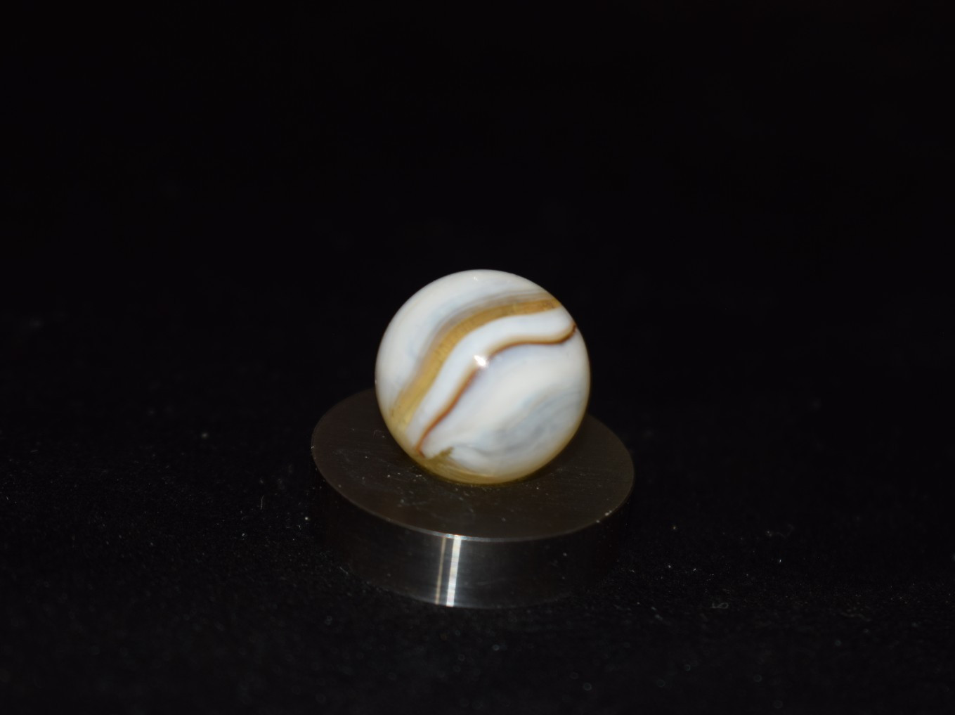 🐦➖⏩Vintage Master Marble brushed collectors marble size .656″=21/32″ MINT