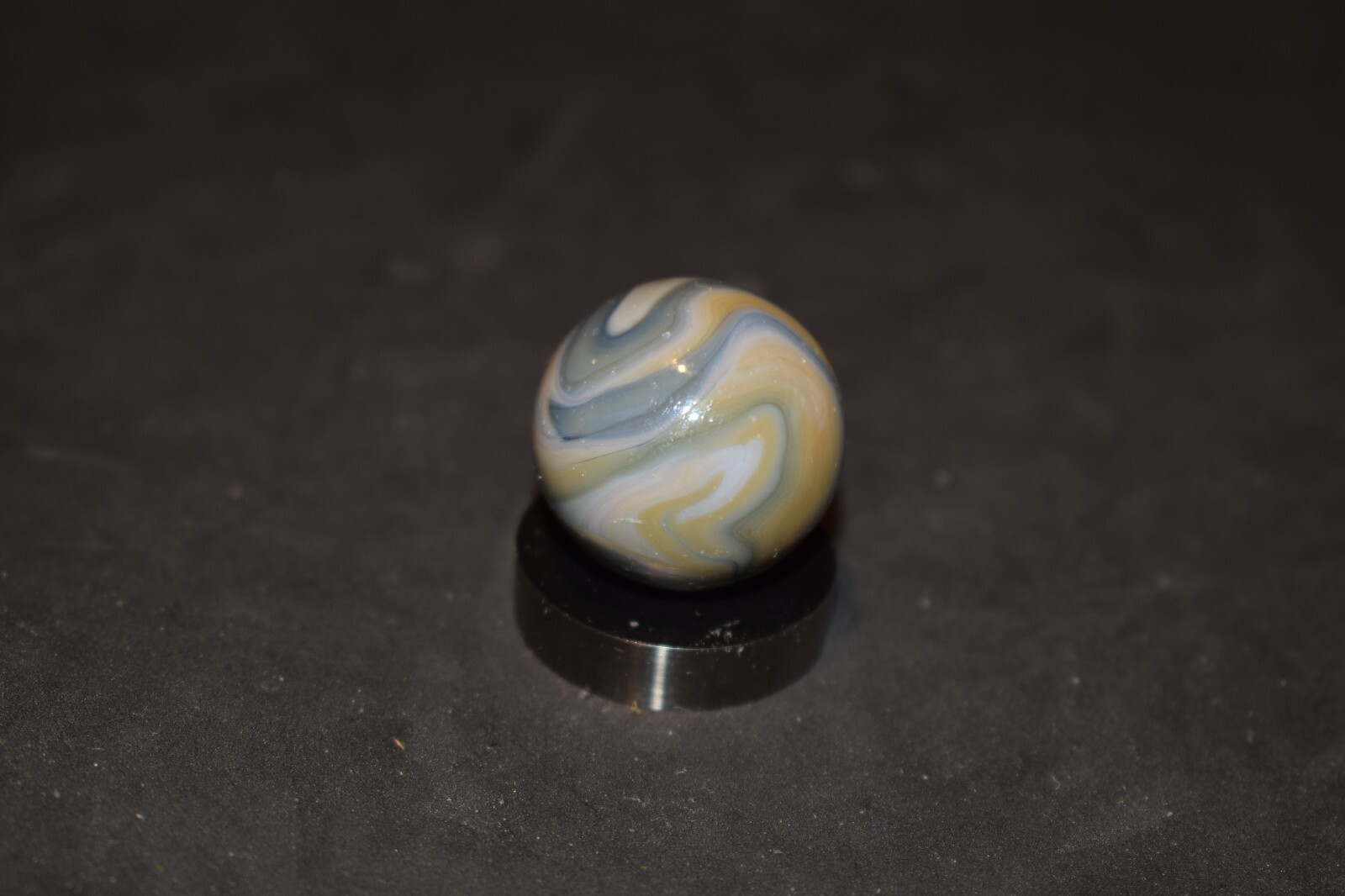 Vintage Classic Run JABO Swirl Toy Marble, Shooter Size .968″=31/64″=24mm MINT!