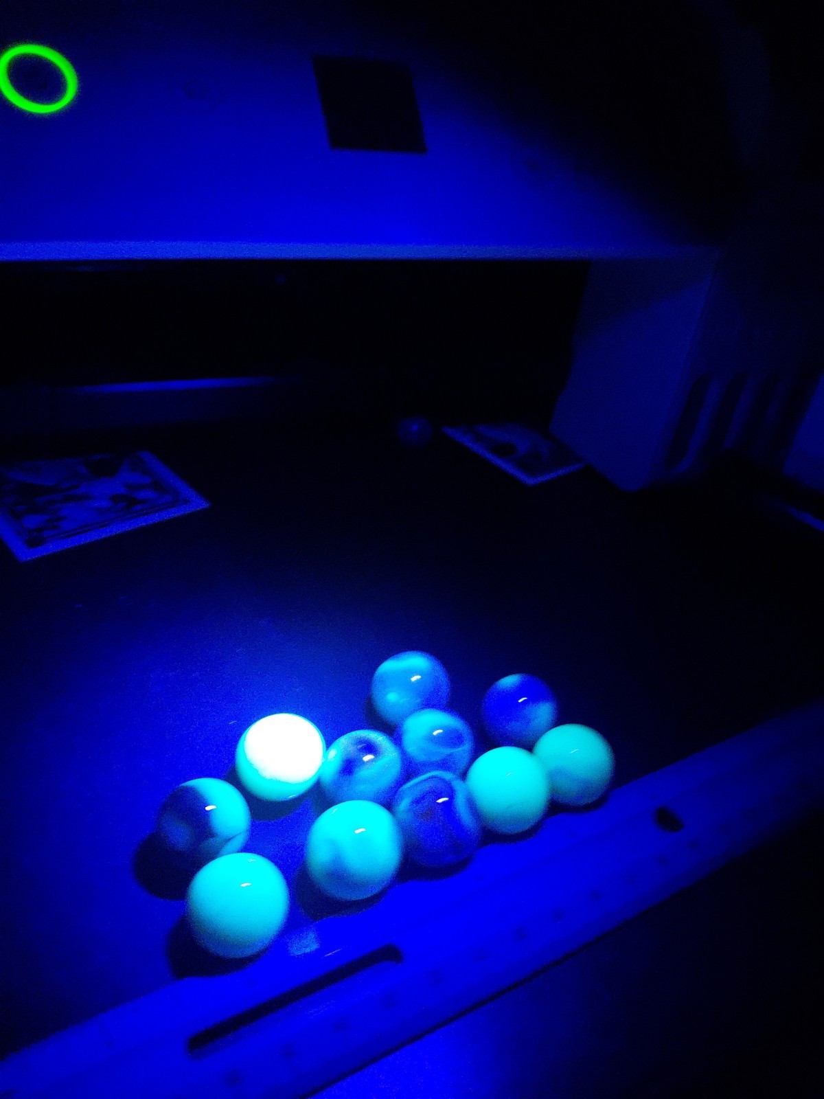 .75″ Vintage JABO White/blue Slag Marbles Uranium Glow LOT OF 11 Burmese