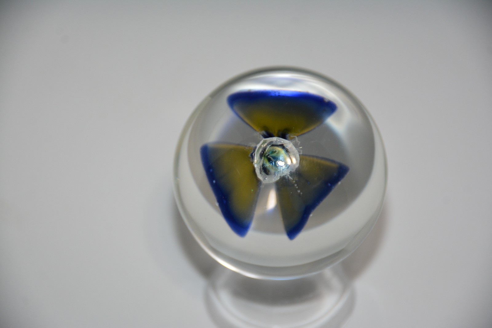 Contemporary art glass handmade borosilicate “flower” marble 1.689-1.731