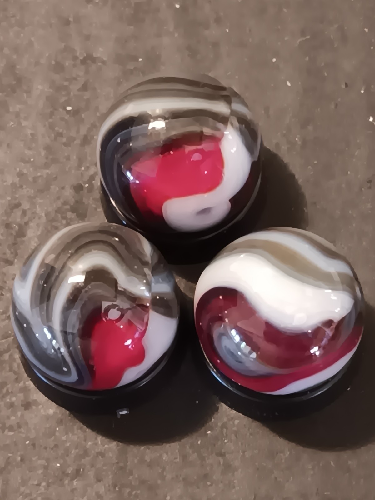 JABO Machine Made Toy Marbles .63 Inch Swirl Set of 3 Red White Black