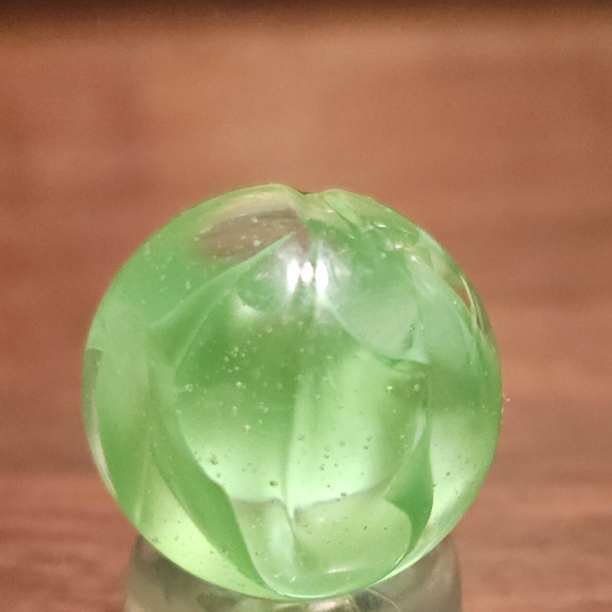 Vintage C E Bogard Hybrid Green in Clear O.94″ Diameter Shooter Glass Marble