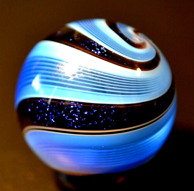HOT HOUSE GLASS MARBLE/1.279″-ROYAL BLUE BANDED FINE LINER #68-ROYAL BLUE DICHRO