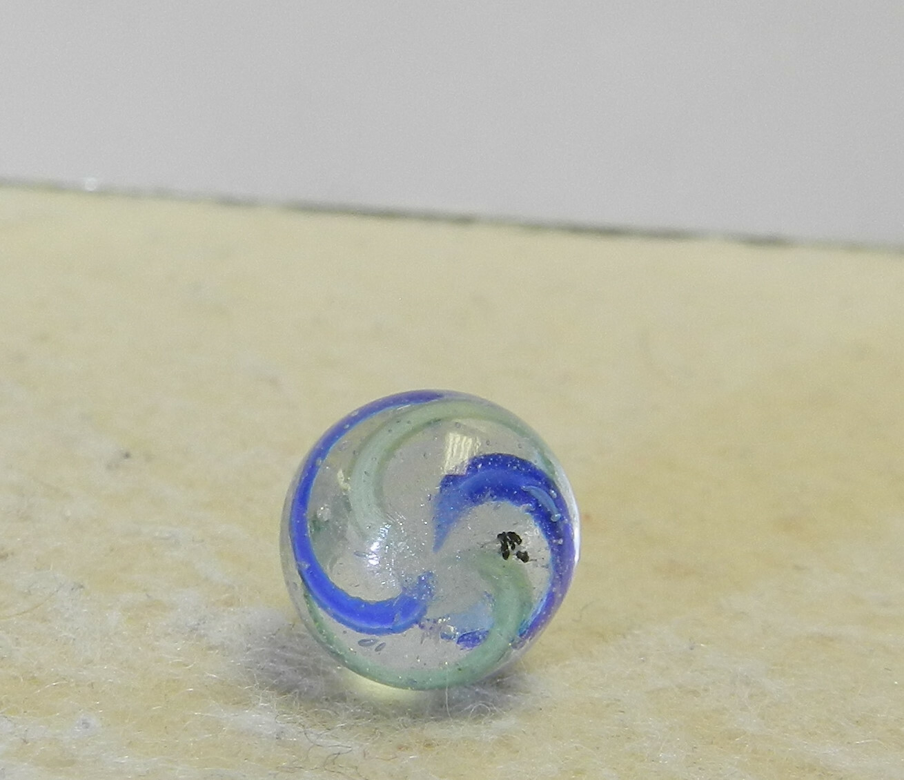 #13584m Tiny .46 Inches Peewee German Handmade Swirl Marble