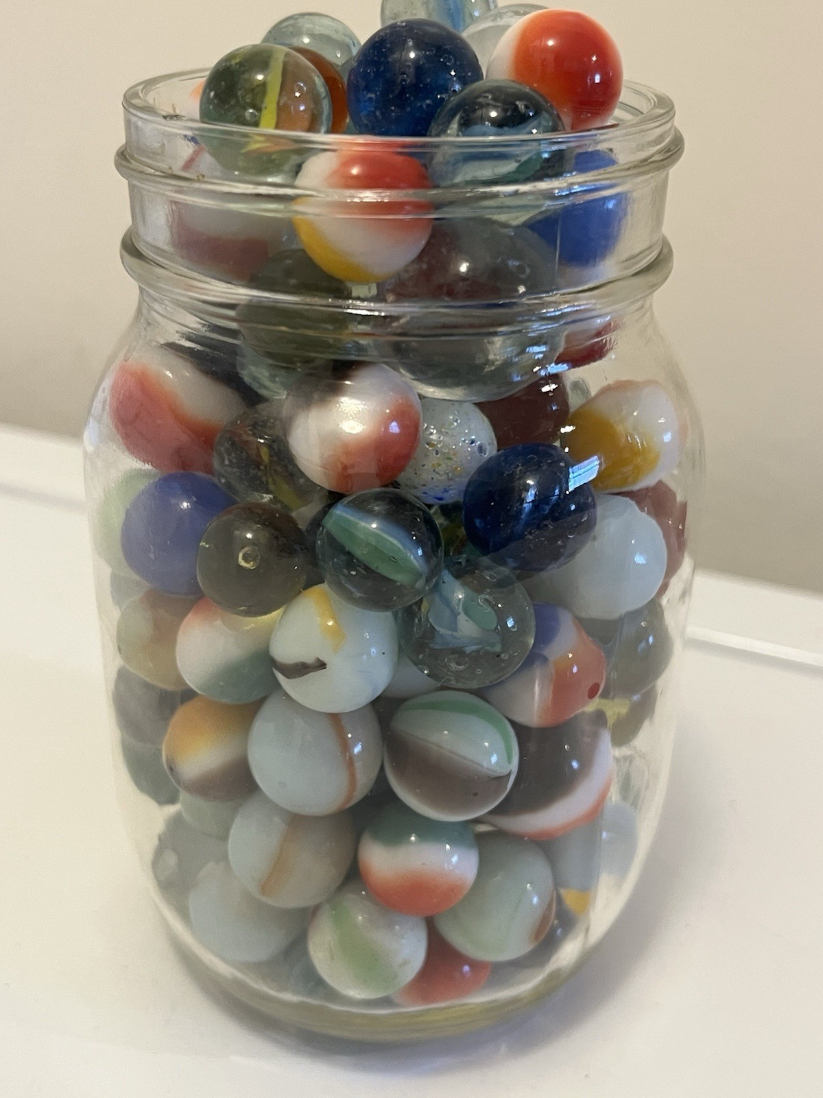 Jar of Vtg Marbles Beach Ball Cat Eyes Glass Shooters Mixed Lot 130 Various Cond