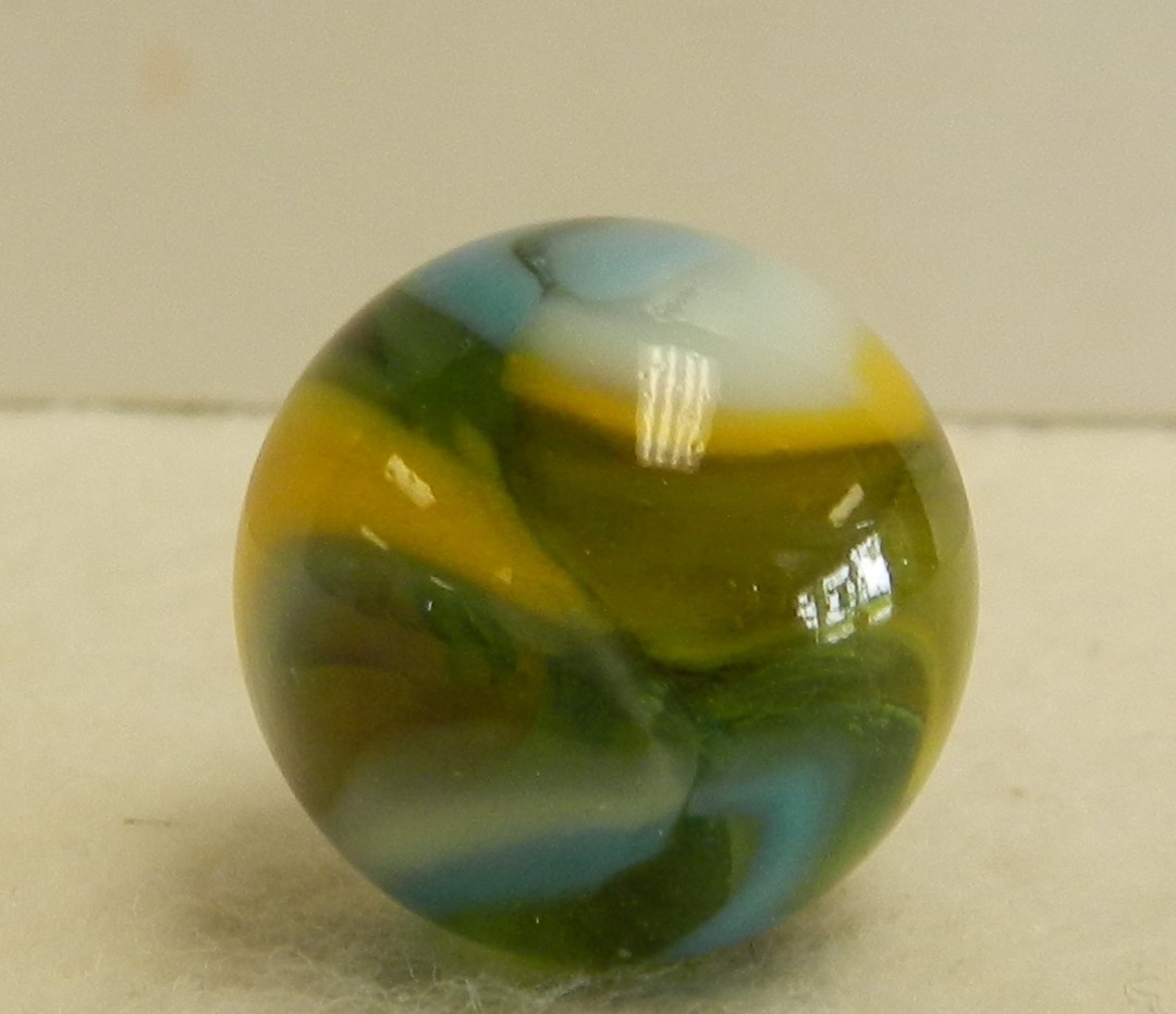 #20986m Nice Vintage Peltier Glass Swirl Marble *Mint* .70 Inches