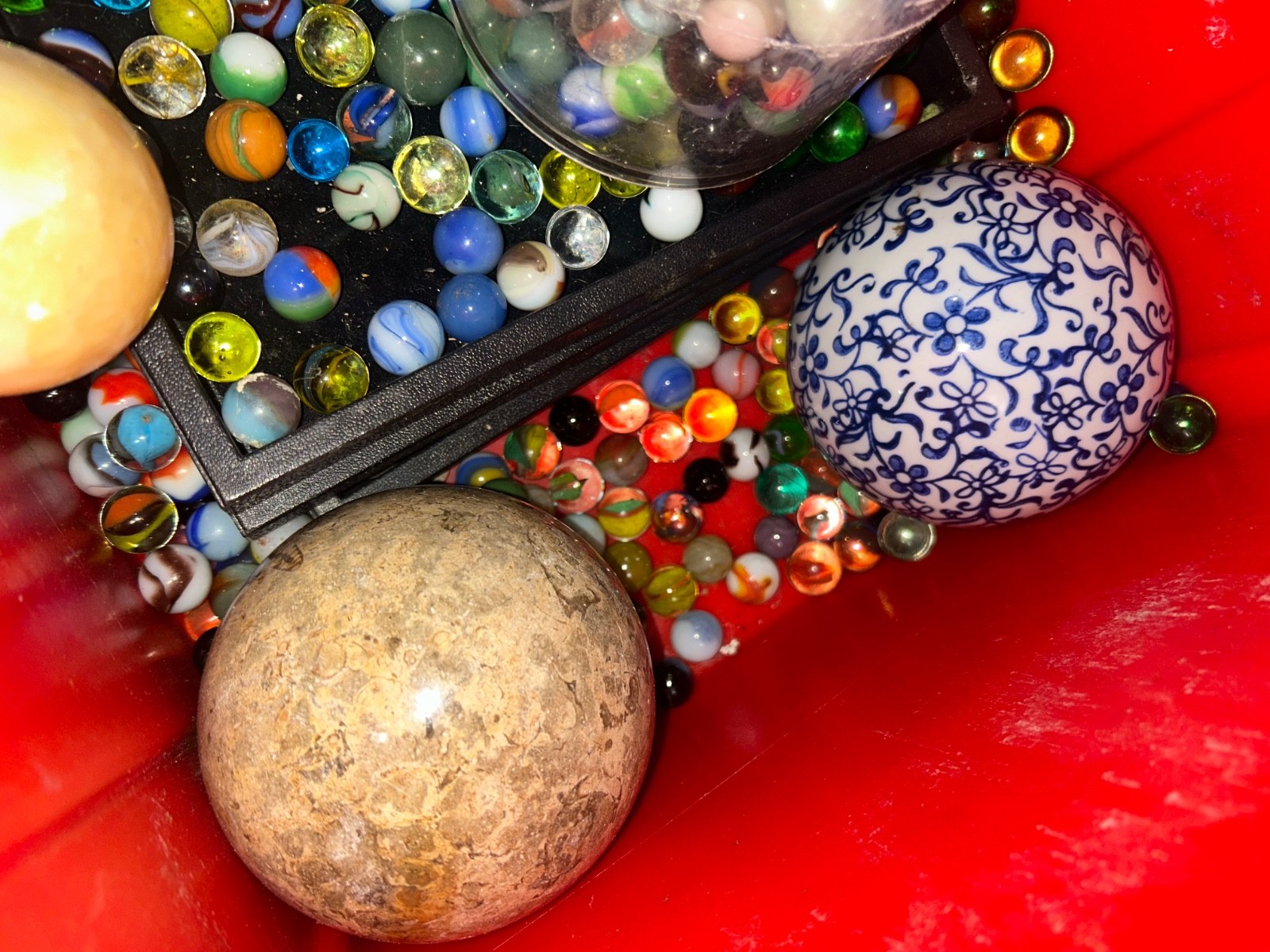 20 lbs plus variety VINTAGE & modern MARBLES mixed sizes, Styles, makers