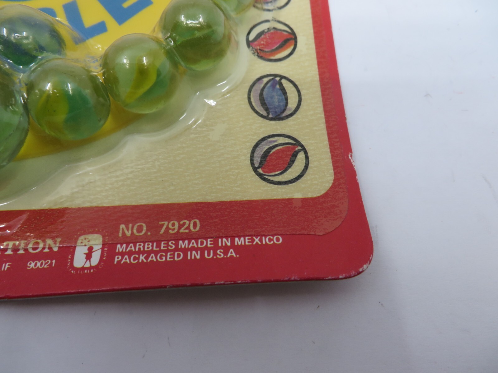 Vintage 1978 Lil Champ MARBLES & POUCH Imperial Toy Corporation NEW NOS Shooter