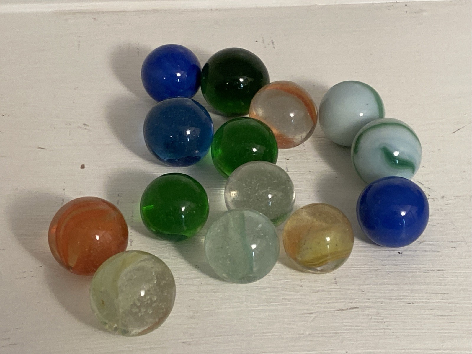 Vintage Glass Marble Lot of 14 various sizes & patterns – Swirls & Solids 1970s