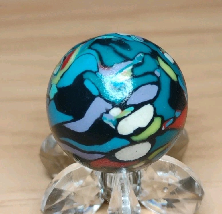 .73″ GUINEA STYLE ART MARBLES – POLYMER/CLAY MINT