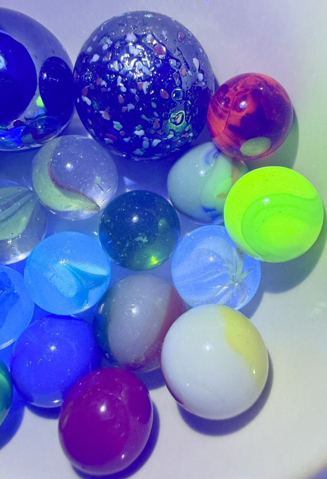 Vintage Marble Lot Of MARBLES UV Reactive Cadmium Uranium Lot #38