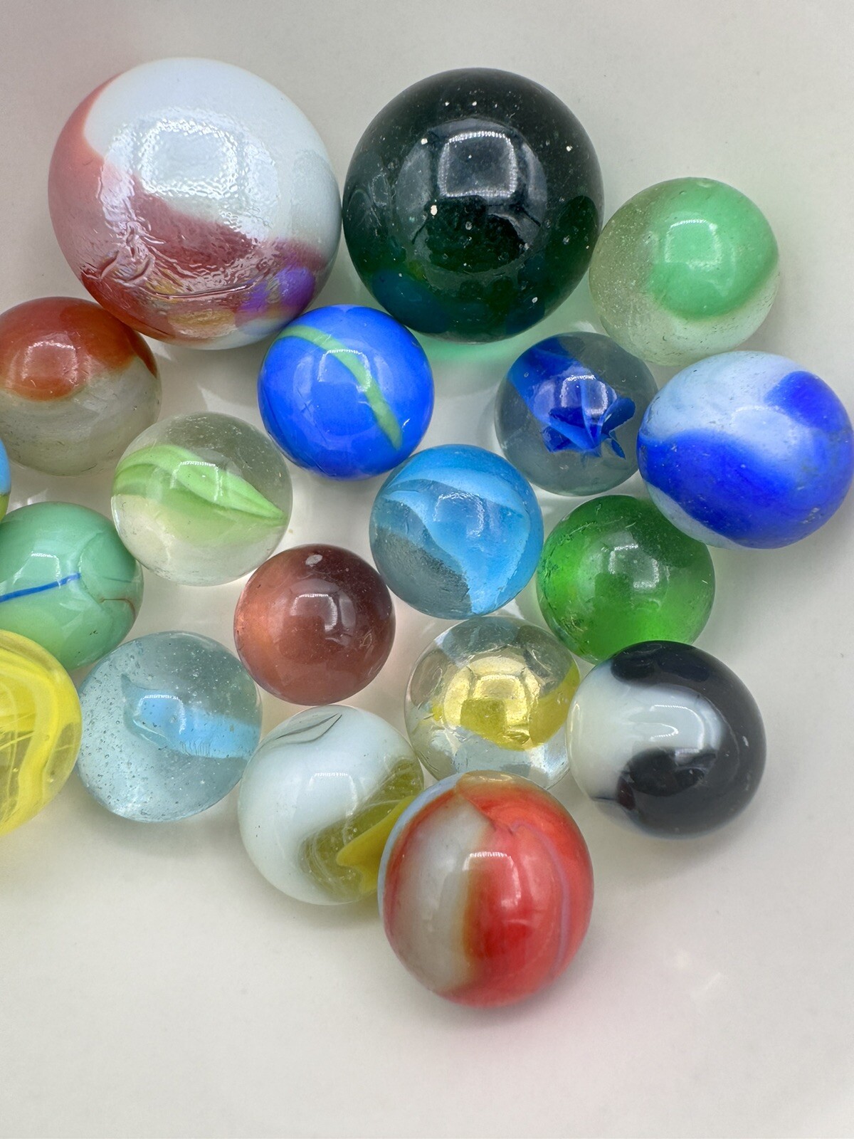 Vintage Marble Lot Of MARBLES UV Reactive Cadmium Uranium Lot #54