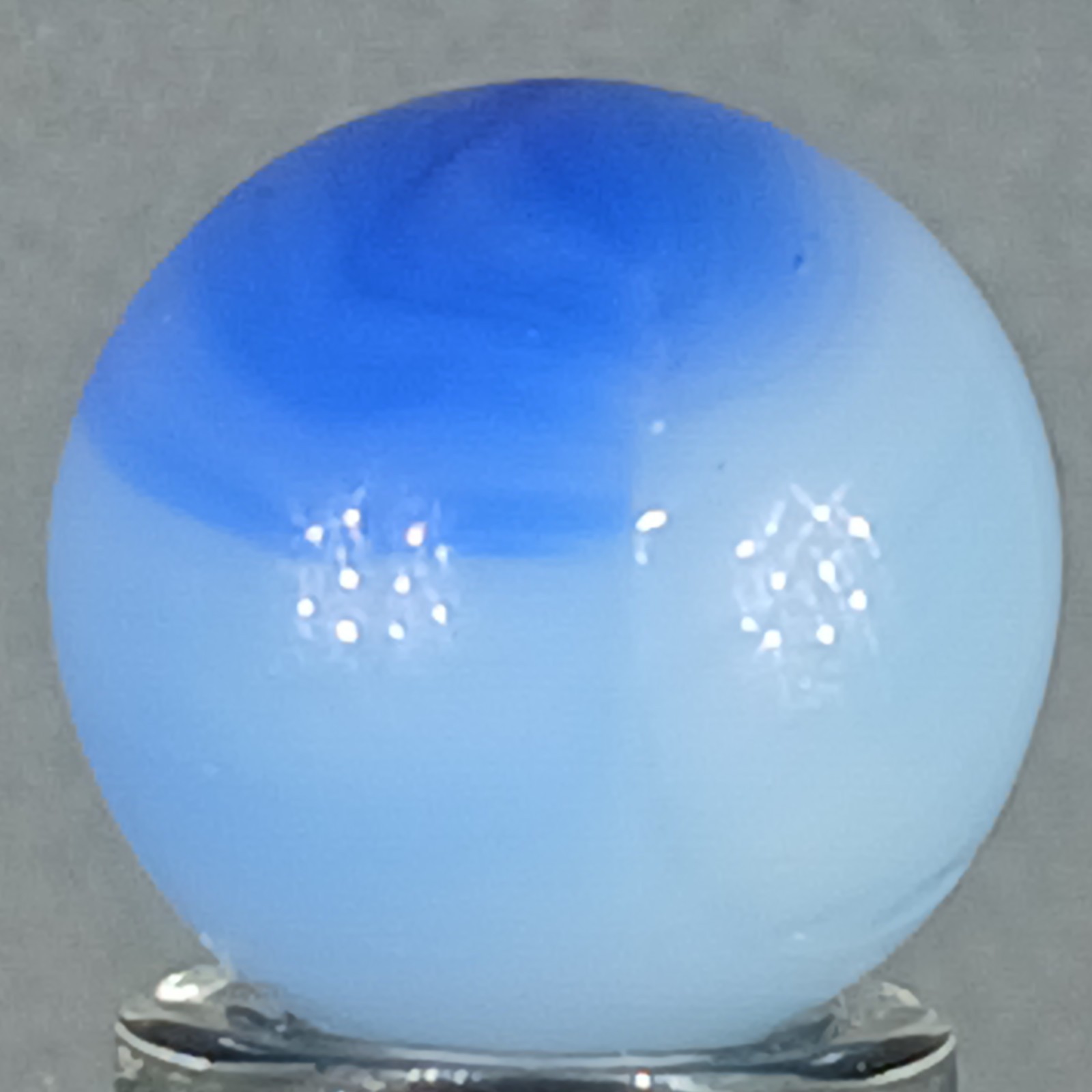 Vintage Vitro Conqueror Marble .63 Near-Mint Condition Combined Shipping