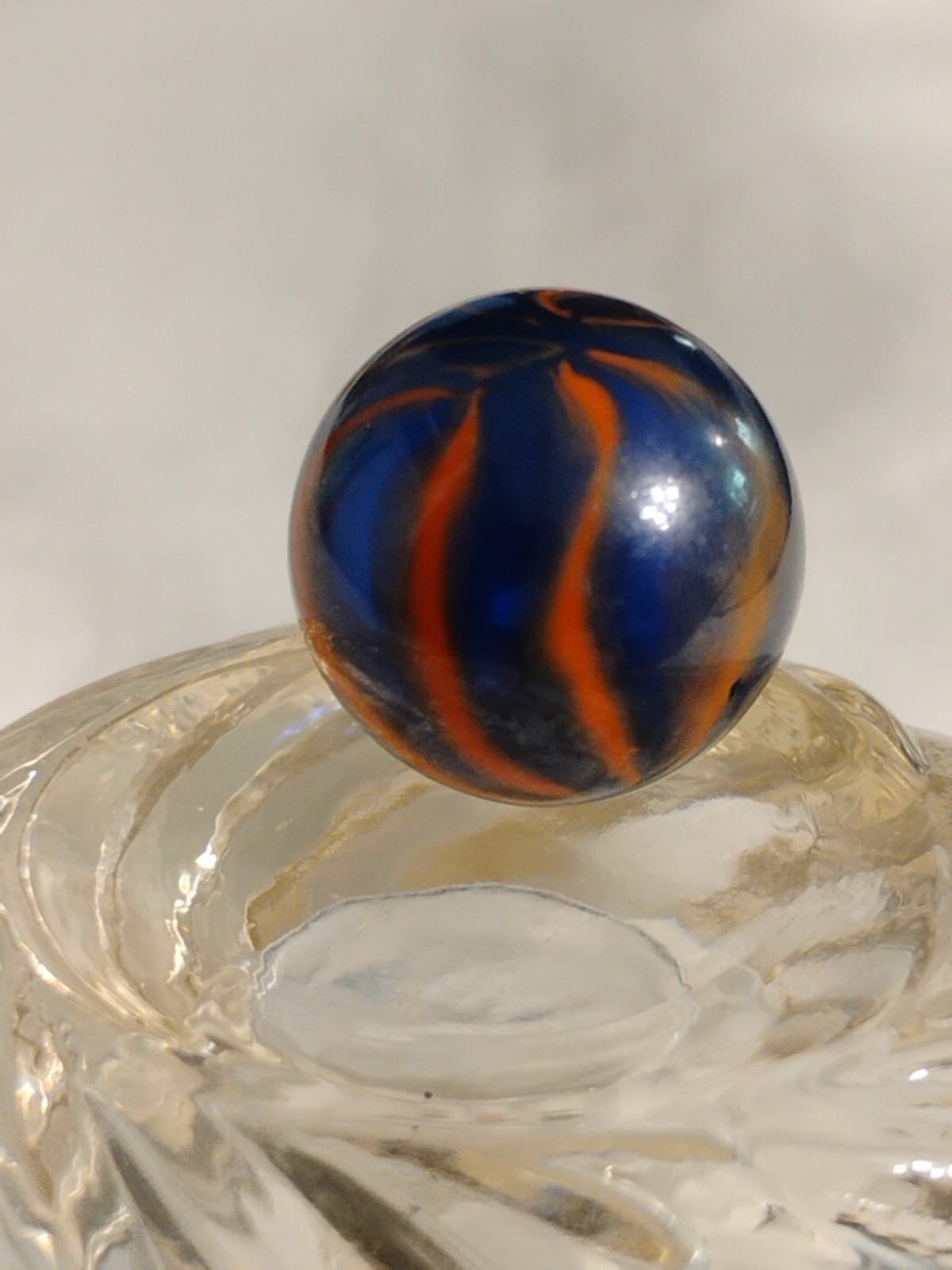Vintage Vitro Alley Agate Asian Bomber Blue Orange 8 Vien Translucent Marble ?