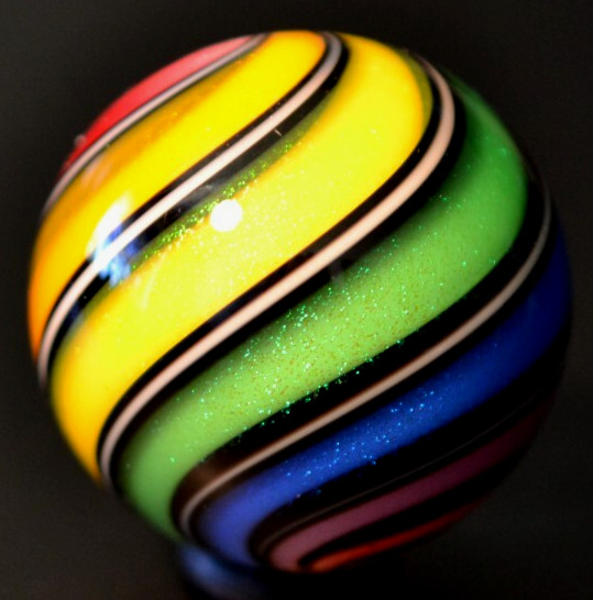 HOT HOUSE GLASS MARBLE/1.498″-DICHROIC BEACHBALL RAINBOW-REDISH PINK,LAVENDER+