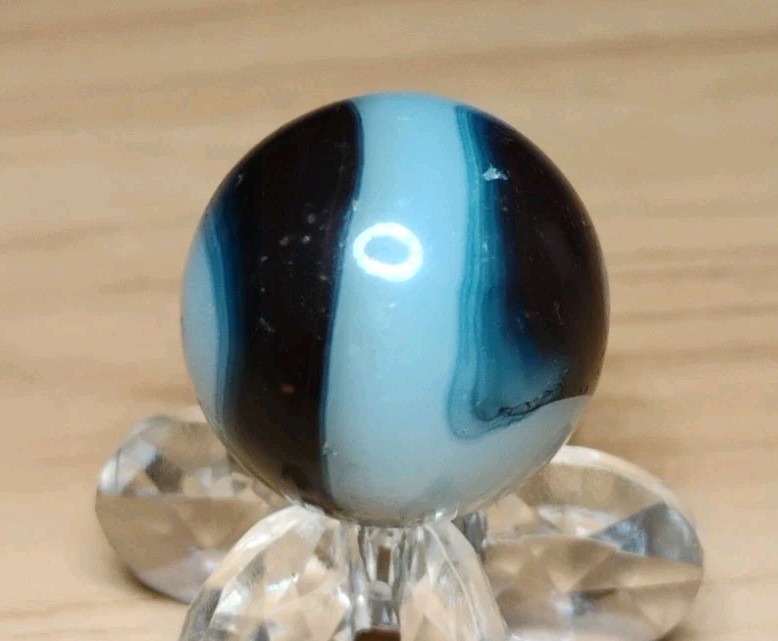 .65″ AKRO MARBLES CORKSCREW “CHOCOLATE OXBLOOD” RARE COLLECTOR TOYS GOOD