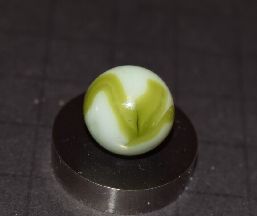 ⭐Vintage Ravenswood🌿Olive Green🌿 Ribbon Toy Marble Size .609″39/64=16mm MINT⭐