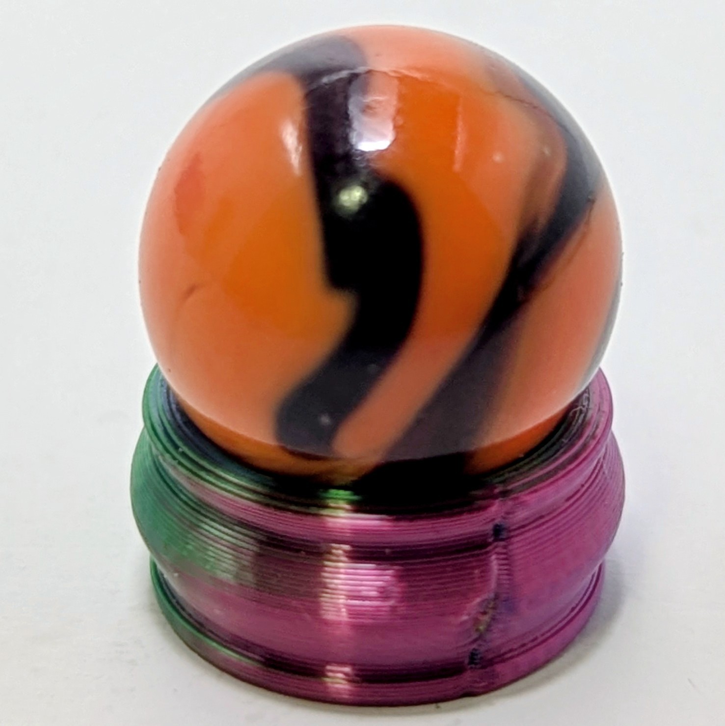 PELTIER GLASS COMPANY National Line Rainbo Tiger Wet-Mint 5/8”